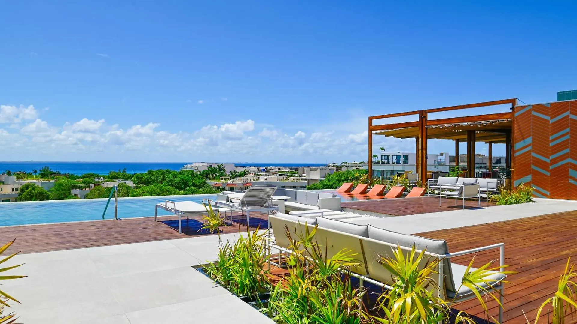 Aloft Playa Del Carmen Hotel 5*,